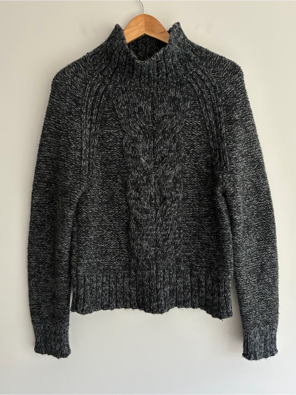 Banana Republic Italian Yarn Charcoal Marled Cable Knit Funnel Neck Sweater M